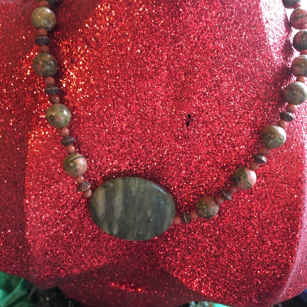 Semi precious stone necklace